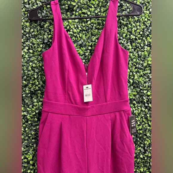 NWT Express Fushia Pants Romper - Picture 2 of 5